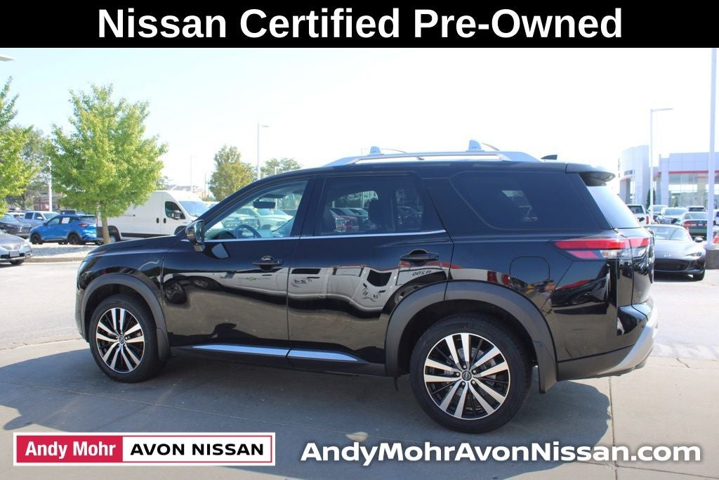 2024 Nissan Pathfinder Platinum