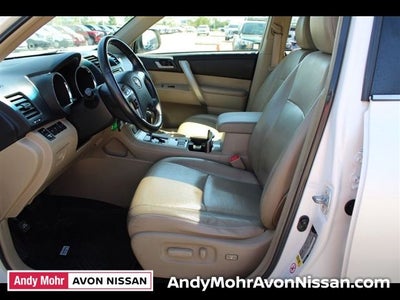 2013 Toyota Highlander SE