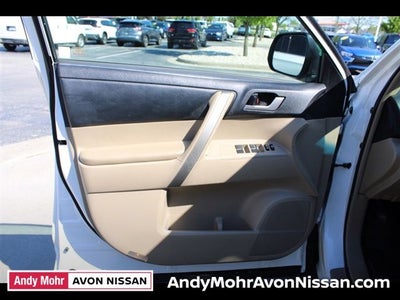 2013 Toyota Highlander SE