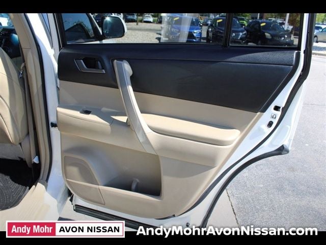 2013 Toyota Highlander SE