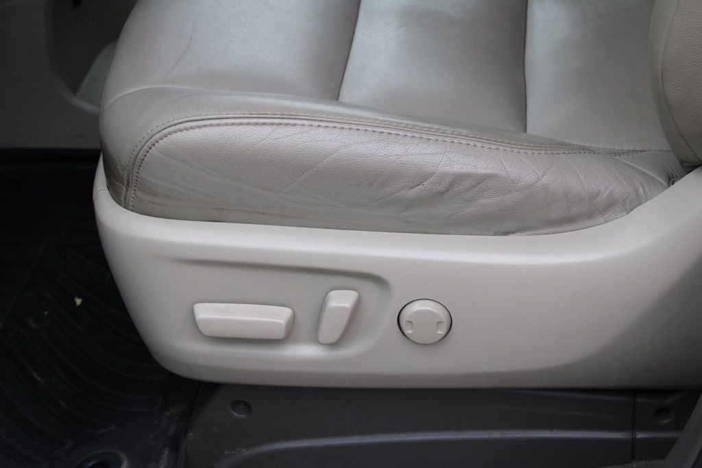 2017 Toyota Sienna XLE Premium 7 Passenger