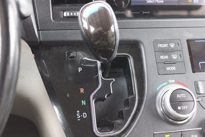 2017 Toyota Sienna XLE Premium 7 Passenger