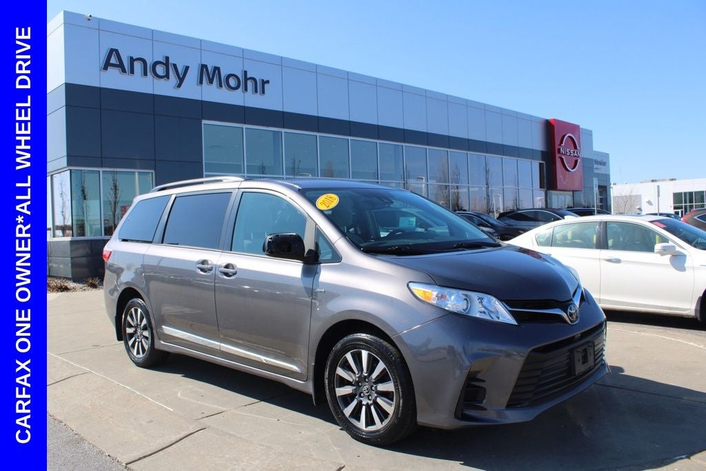 2018 Toyota Sienna LE 7 Passenger