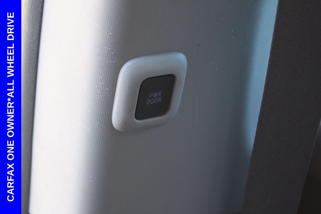 2018 Toyota Sienna LE 7 Passenger