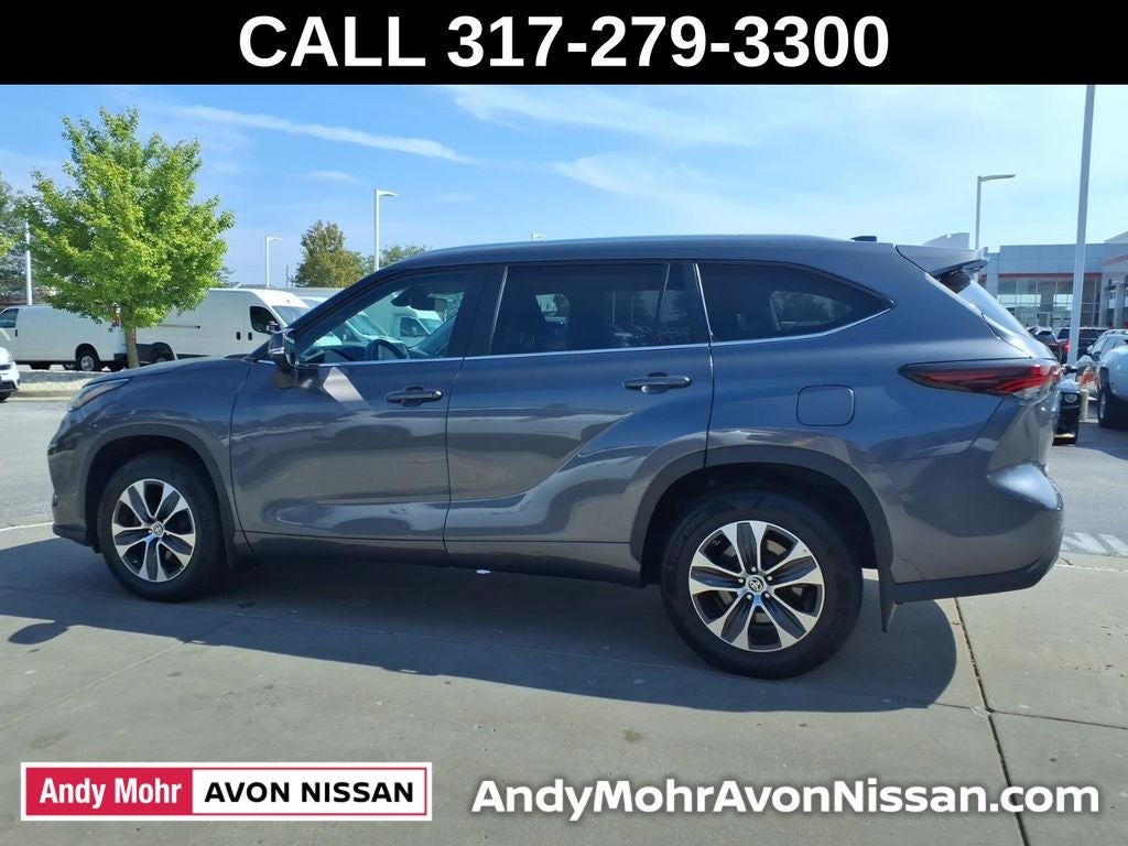 2024 Toyota Highlander XLE