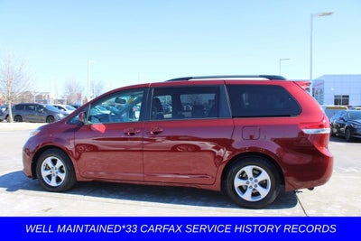 2013 Toyota Sienna LE 8 Passenger