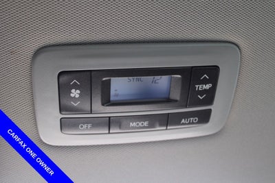 2017 Toyota Sienna SE Premium 8 Passenger