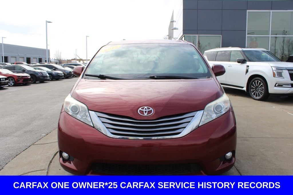 2015 Toyota Sienna XLE