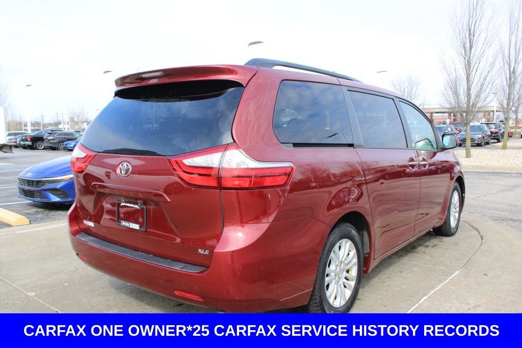 2015 Toyota Sienna XLE