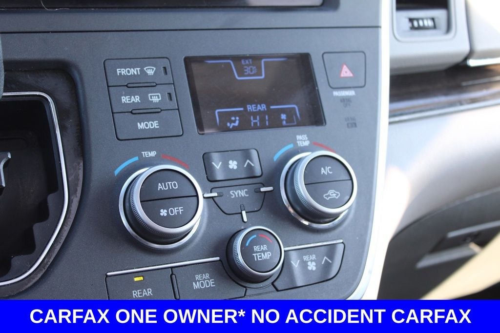 2015 Toyota Sienna XLE