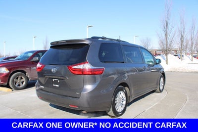 2015 Toyota Sienna XLE
