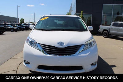 2014 Toyota Sienna XLE 8 Passenger