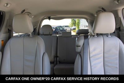 2014 Toyota Sienna XLE 8 Passenger