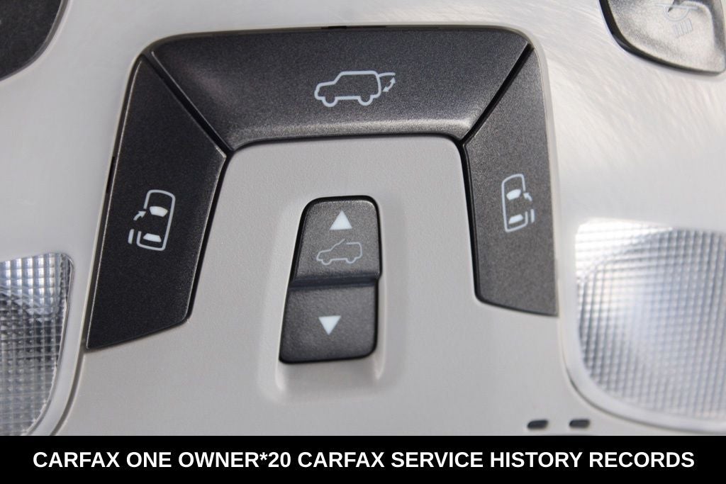 2014 Toyota Sienna XLE 8 Passenger