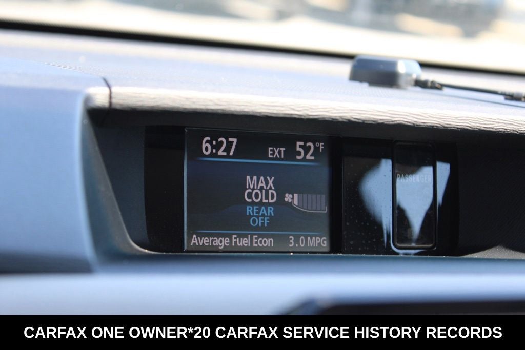 2014 Toyota Sienna XLE 8 Passenger