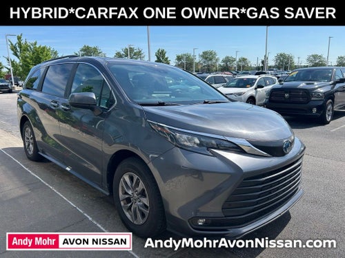 2025 Toyota Sienna XLE 8 Passenger