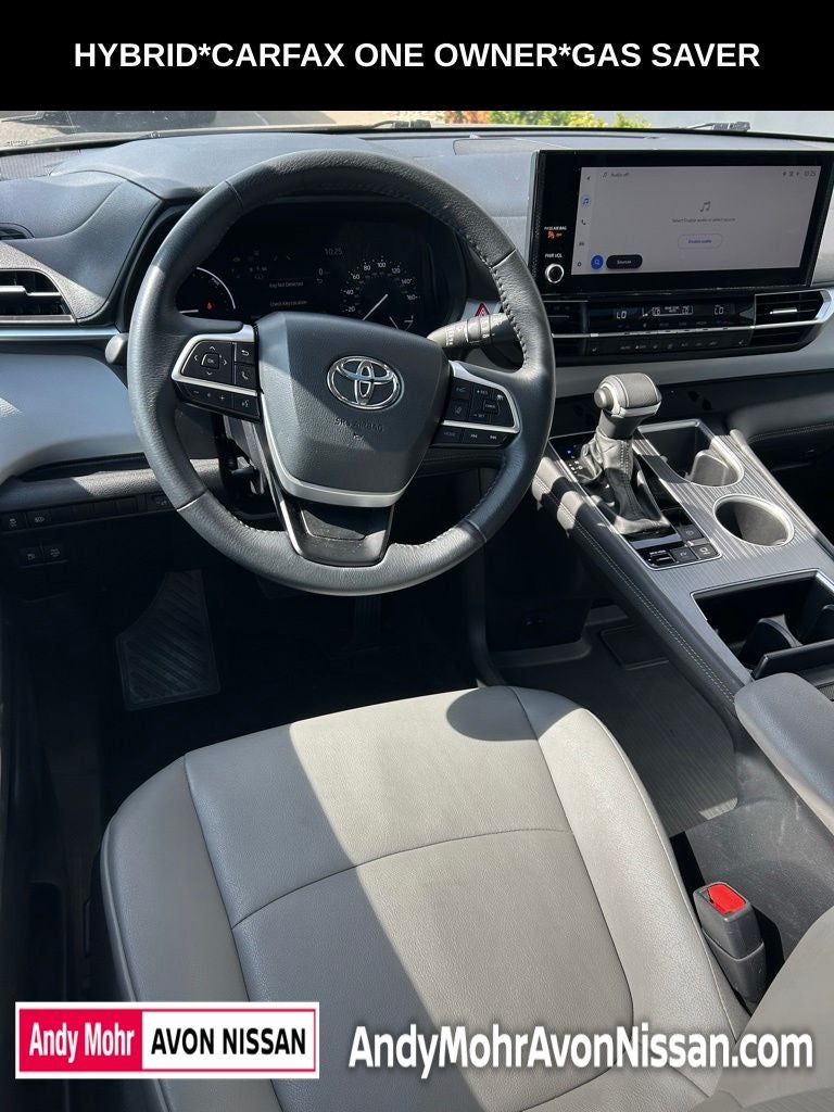 2025 Toyota Sienna XLE 8 Passenger