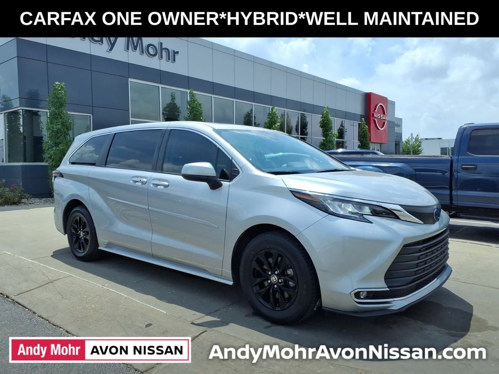 2023 Toyota Sienna XLE 7 Passenger