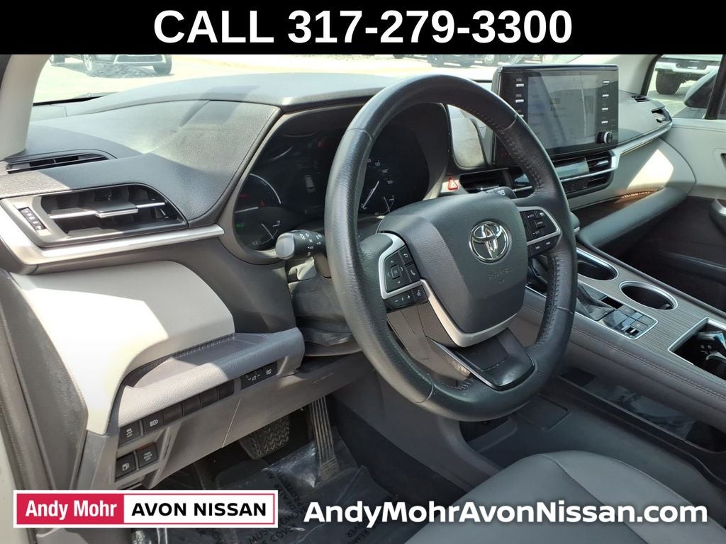 2023 Toyota Sienna XLE 7 Passenger