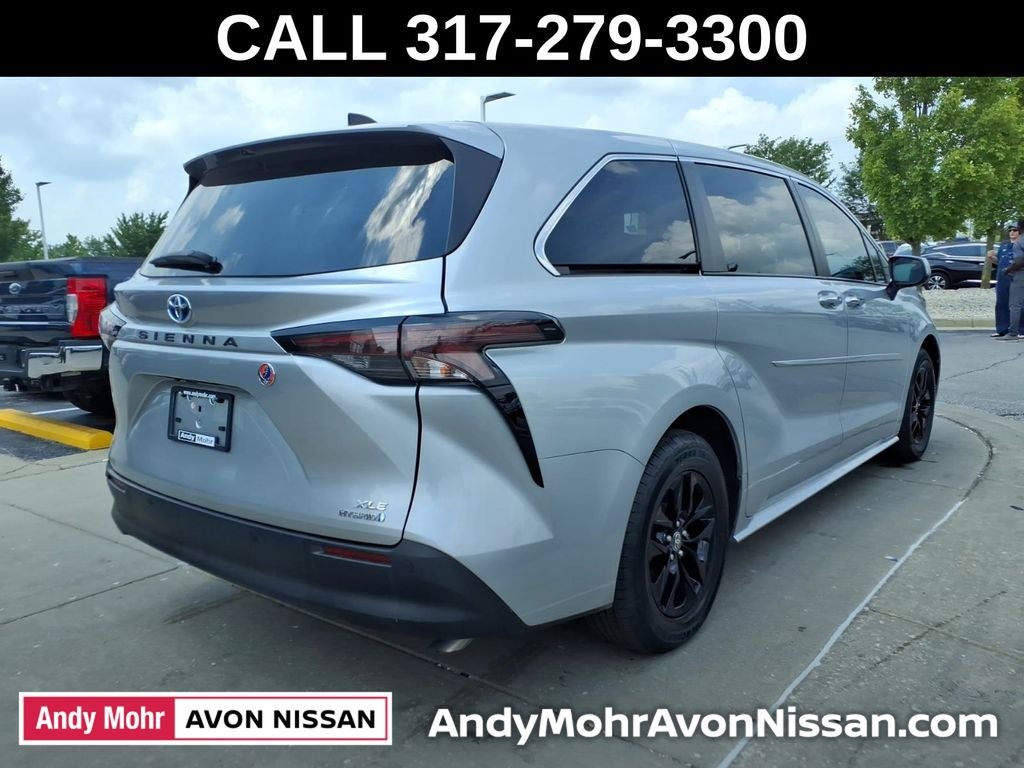 2023 Toyota Sienna XLE 7 Passenger