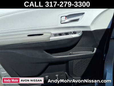 2025 Toyota Sienna XLE 8 Passenger