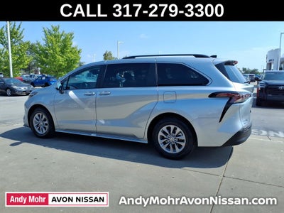 2025 Toyota Sienna XLE 8 Passenger