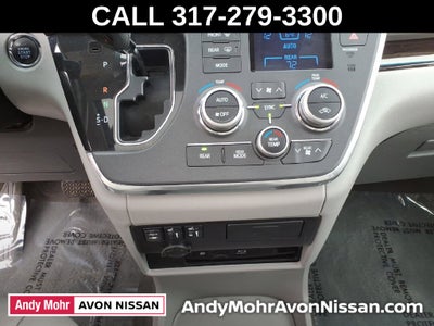 2017 Toyota Sienna XLE Premium 8 Passenger