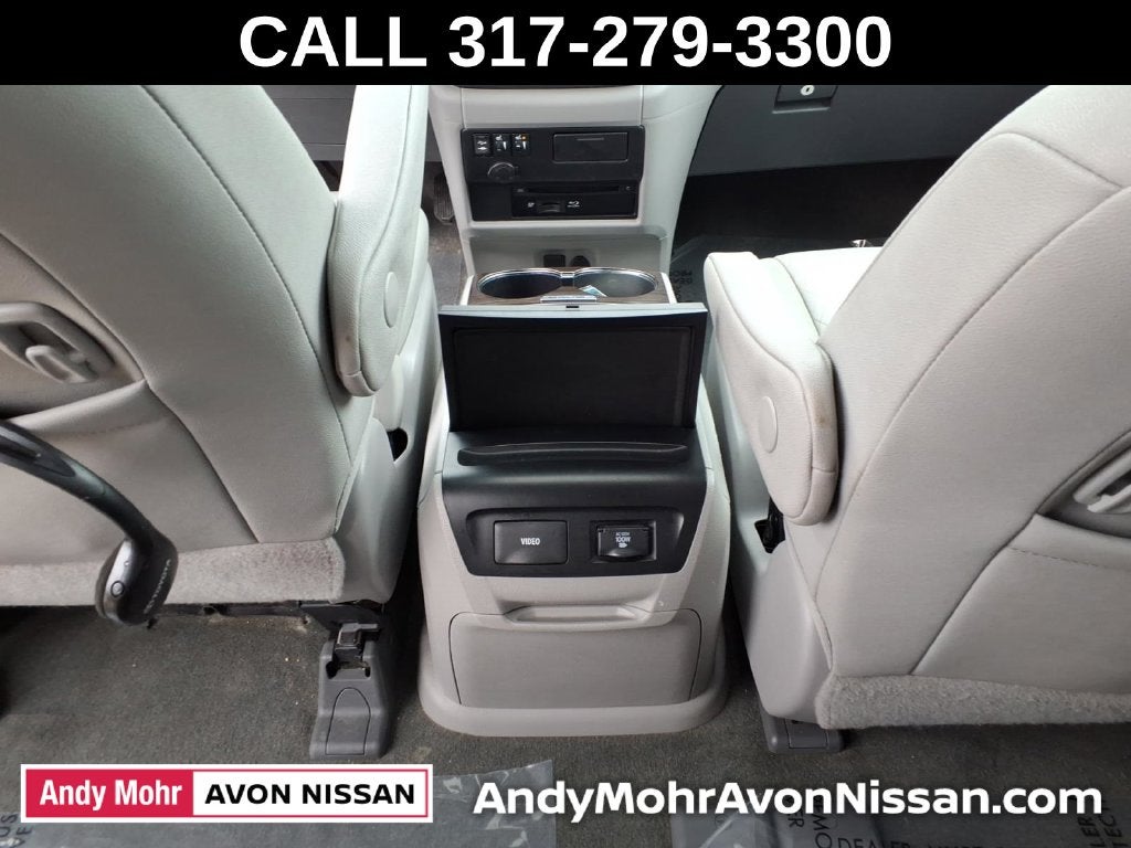 2017 Toyota Sienna XLE Premium 8 Passenger
