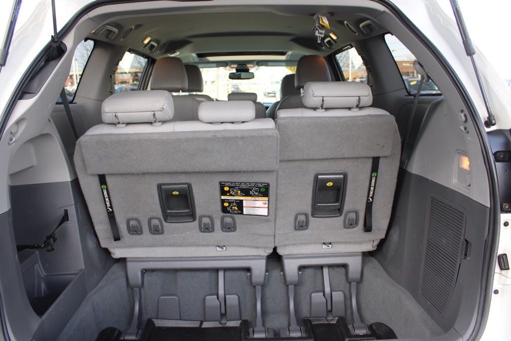 2020 Toyota Sienna XLE 8 Passenger