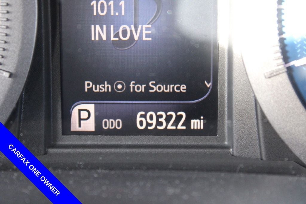 2020 Toyota Sienna XLE 8 Passenger