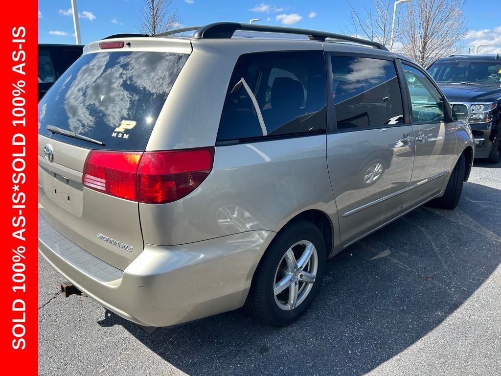 2004 Toyota Sienna XLE