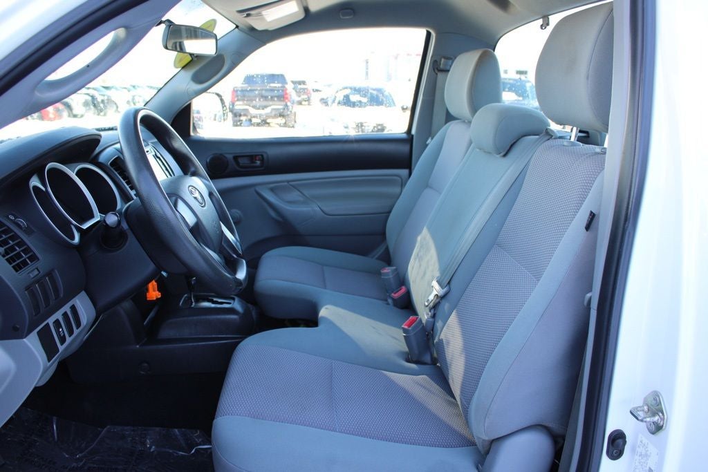 2014 Toyota Tacoma Base