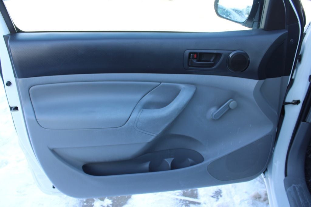 2014 Toyota Tacoma Base