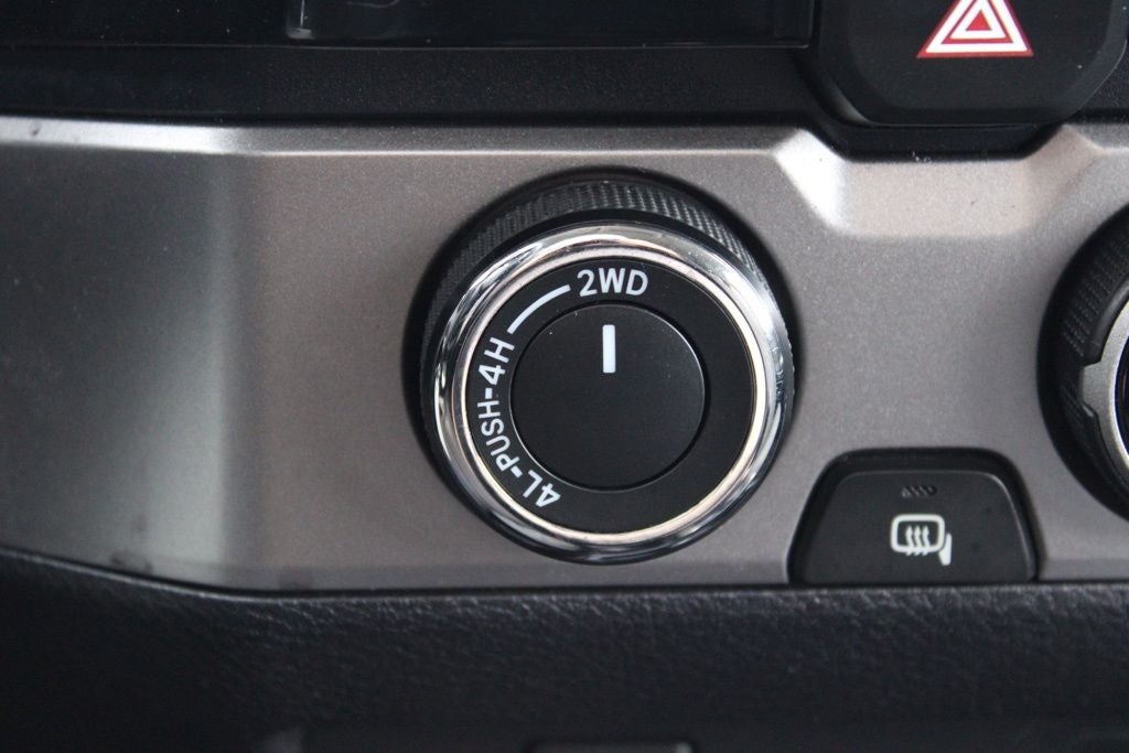 2016 Toyota Tacoma SR5