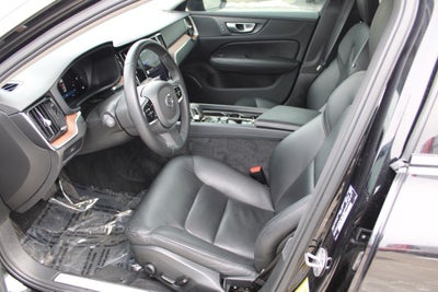 2024 Volvo S60 B5 Plus Dark Theme