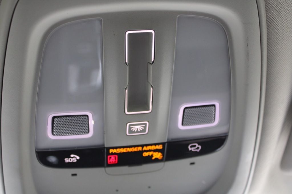 2024 Volvo S60 B5 Plus Dark Theme