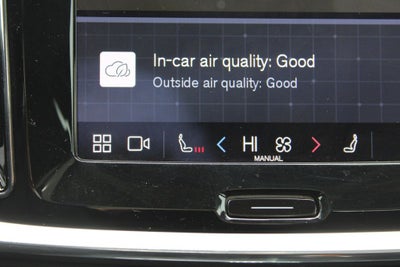 2024 Volvo S60 B5 Plus Dark Theme