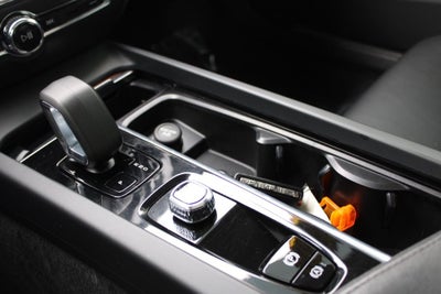 2024 Volvo S60 B5 Plus Dark Theme