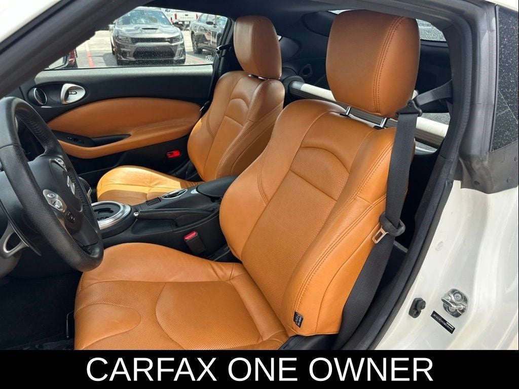 2016 Nissan 370Z Sport
