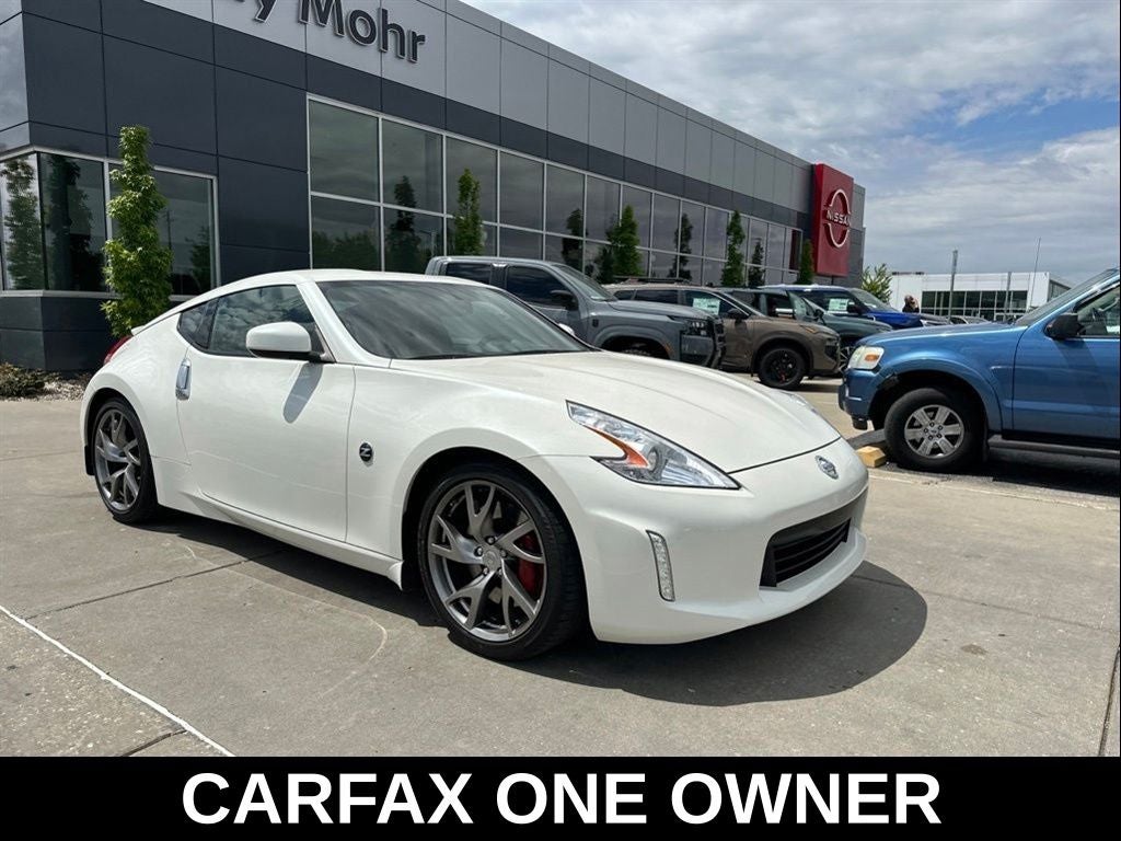 2016 Nissan 370Z Sport
