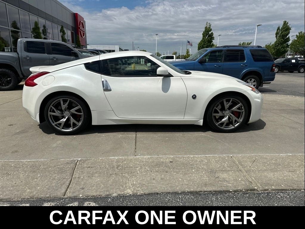2016 Nissan 370Z Sport