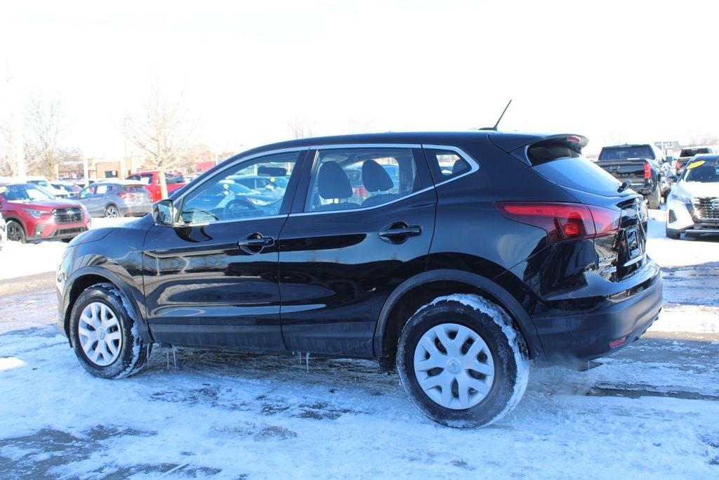 2019 Nissan Rogue Sport S