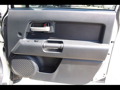 2014 Toyota FJ Cruiser Base