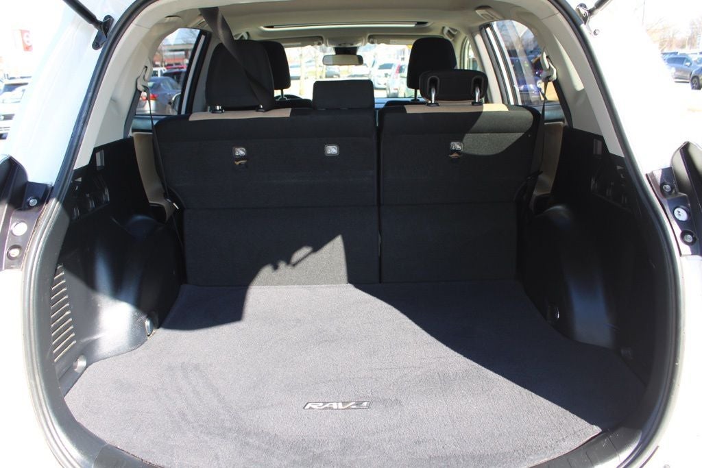 2018 Toyota RAV4 XLE