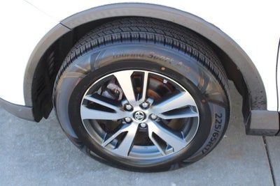 2018 Toyota RAV4 XLE