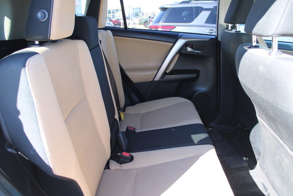 2018 Toyota RAV4 XLE