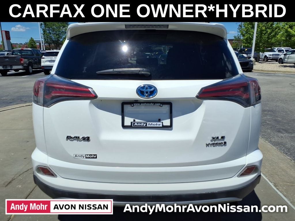 2017 Toyota RAV4 Hybrid XLE