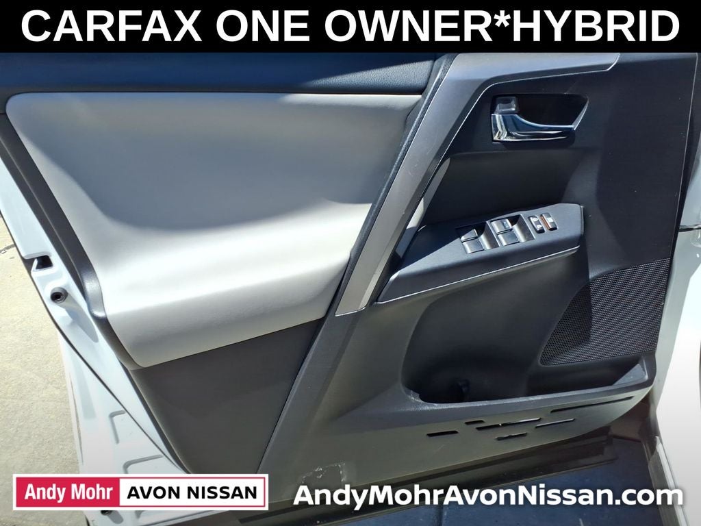 2017 Toyota RAV4 Hybrid XLE
