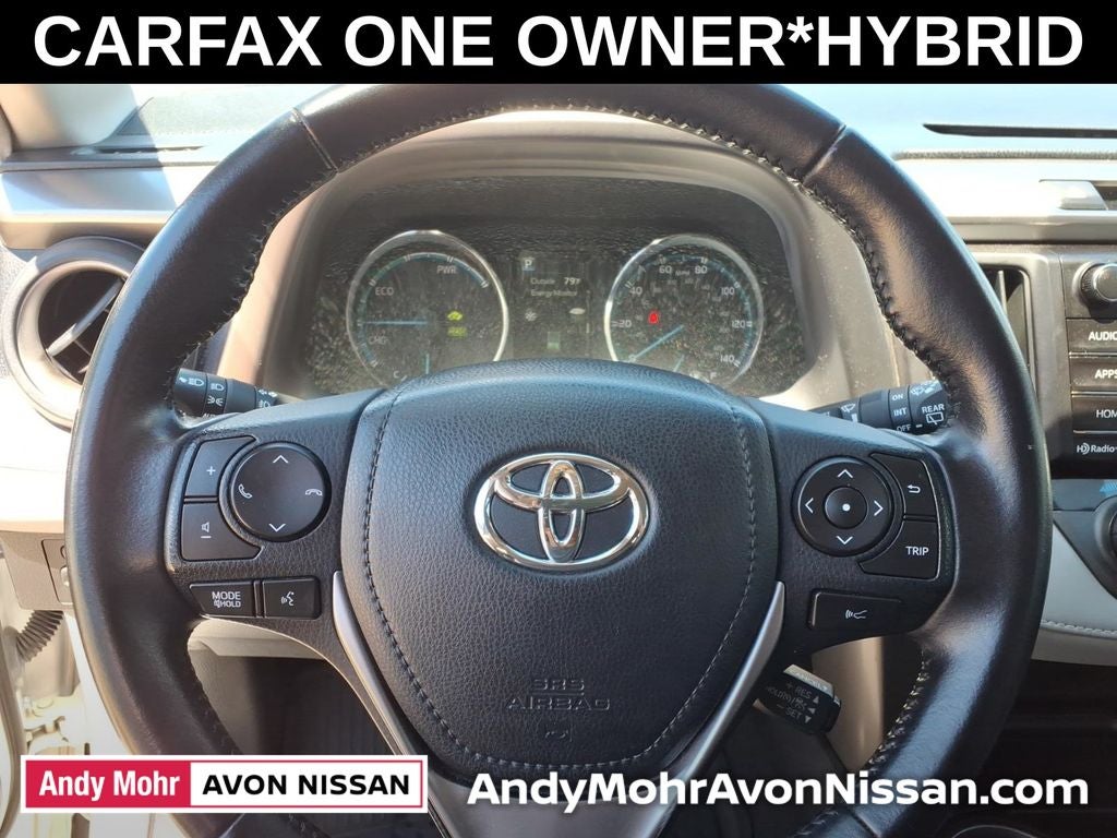 2017 Toyota RAV4 Hybrid XLE