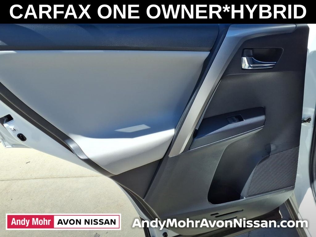 2017 Toyota RAV4 Hybrid XLE